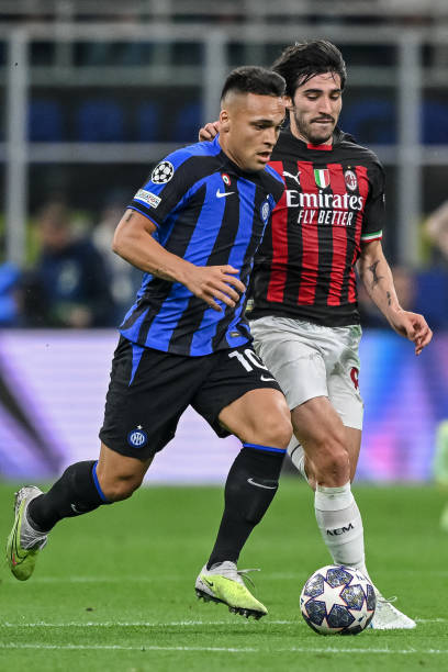 通过乔治与 通过乔治与